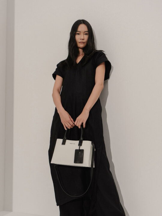 Túi xách Charles & Keith