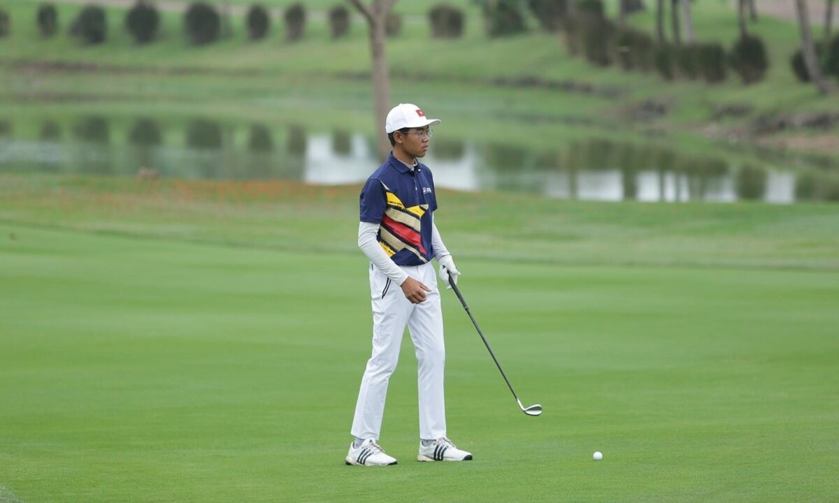 chơi golf