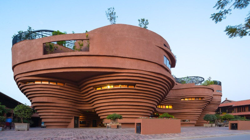 Đi Đâu Ở Hà Nội Khi Chán Phố? Gợi Ý Địa Điểm Đổi Gió Cực “Đã”!